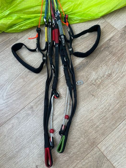 Продавам крило Independence Geronimo 2 размер M (80-105)