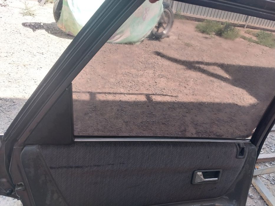 Дверь задняя Мазда -626