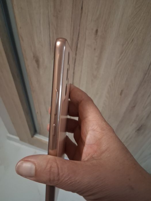 ЗА ЧАСТИ- Samsung A53 5G- ПЛАТКАТА НЕ работи