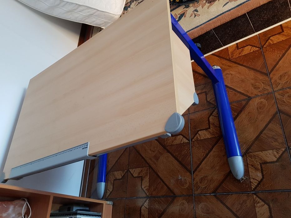 Школьная парта Kettler