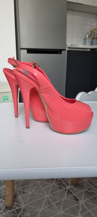 Туфли летние женские