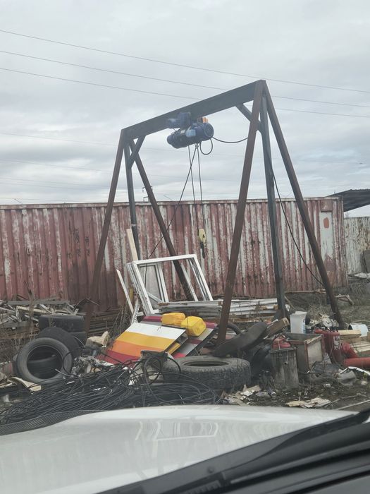 Продам переносную кран балку