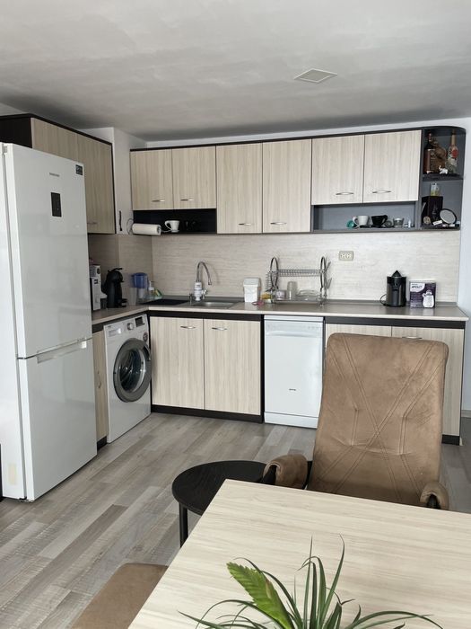 Продава се Двустаен апартамент в Казанлък - 55 кв.м за 1159 €/кв.м - Снимка #3