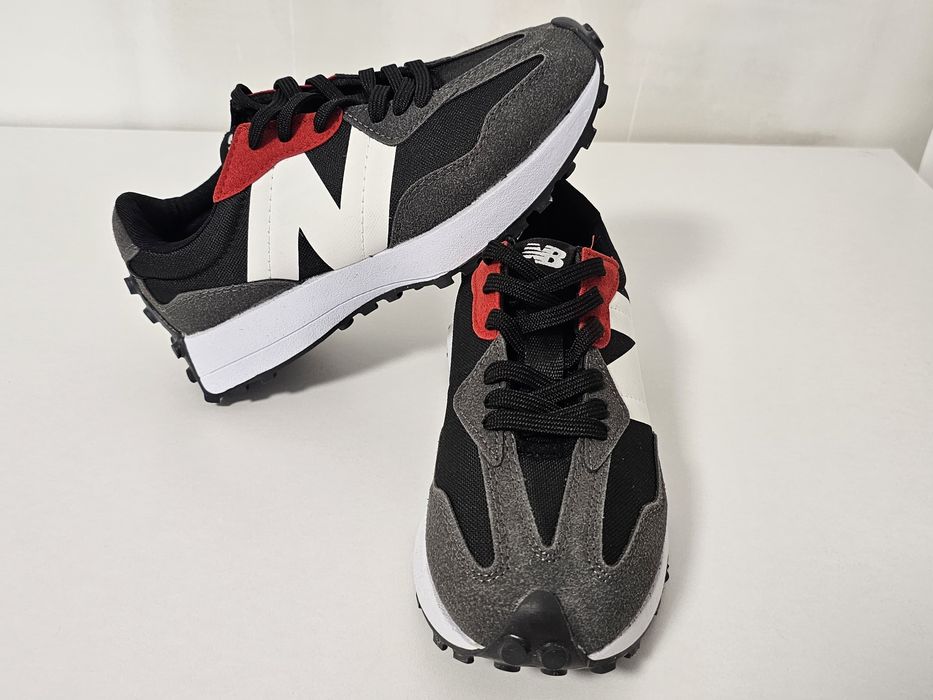 Adidași New balance