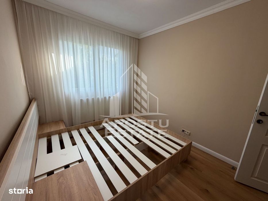 Apartament cu 3 camere de vânzare, renovat , Zona Dacia , Timișoara