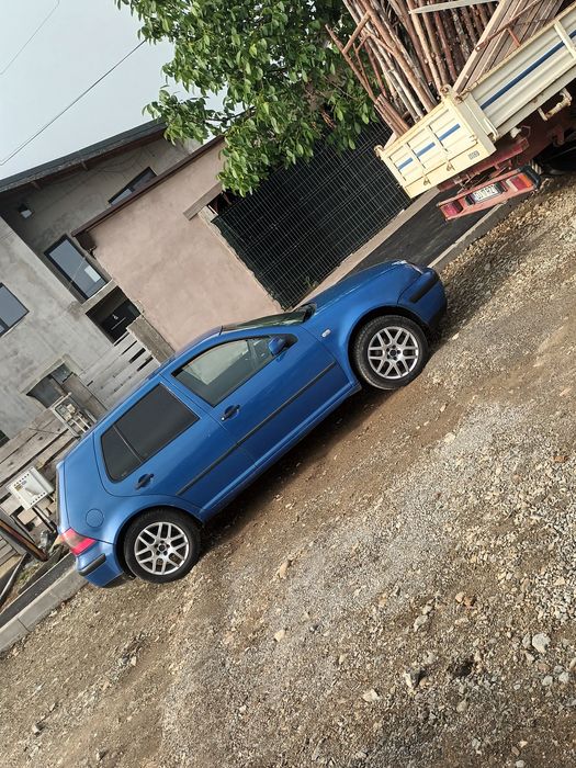 Vând golf 4 1.9 sdi