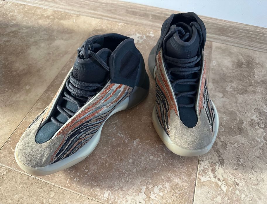 Adidas Yeezy маратонки