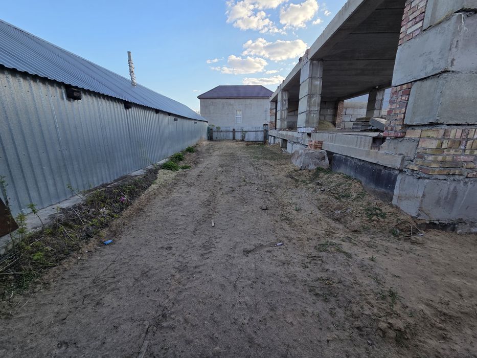 Назарбаева 173 первая линия