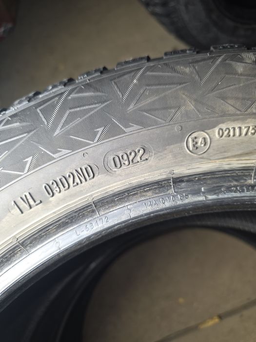 Continental IceContact 3 215/55 R17 98T (Extra Load)