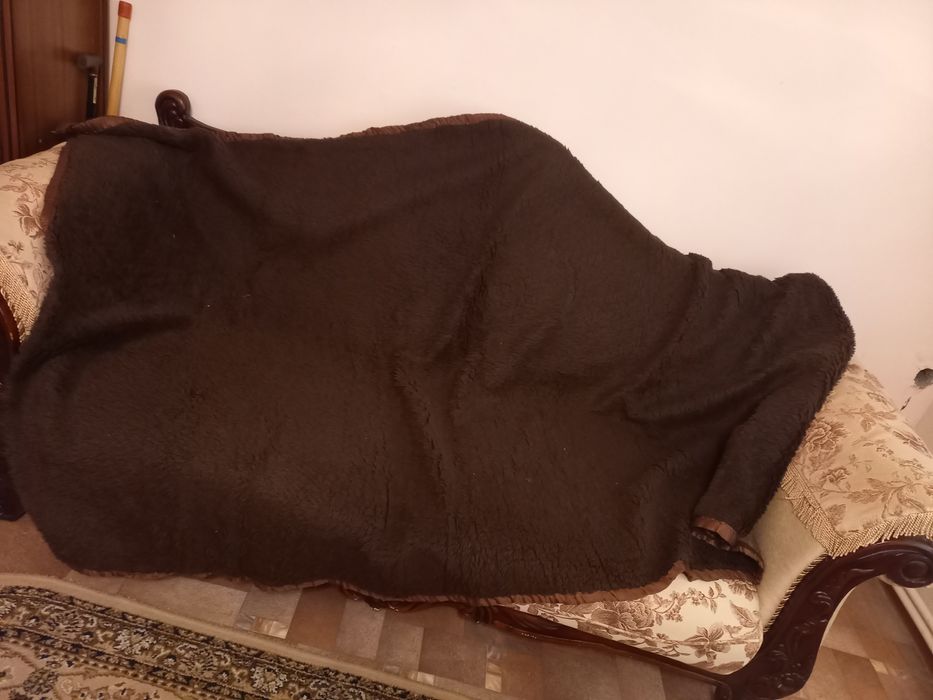 Продам плед, одеяло, покрывало.