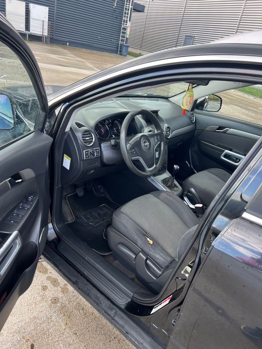 Auto Opel Antara