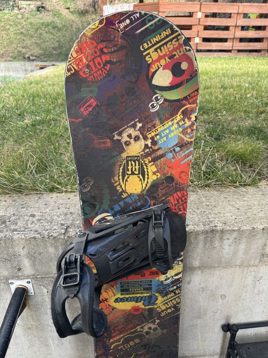 Vand placa snowboard Palmer cu legaturi Solomon 155 cm