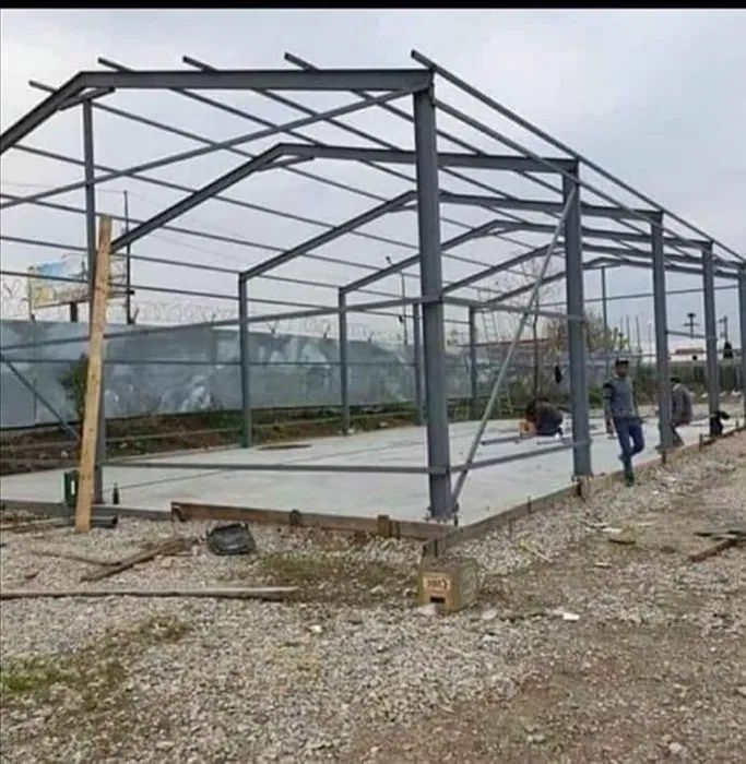 Vând hale metalice și structuri complete
