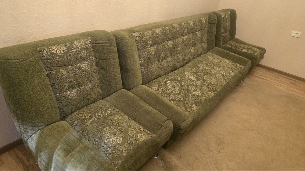 Диван и 2 кресла Б/У