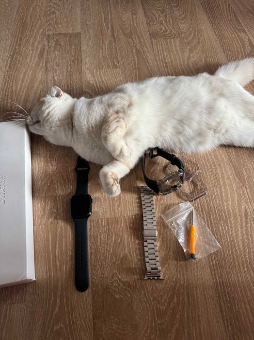 Apple watch 8 , 45mm