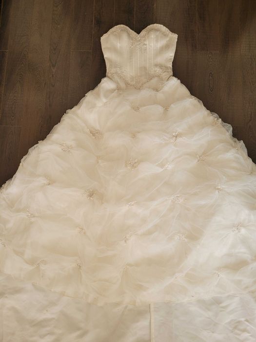 Платье свадебное