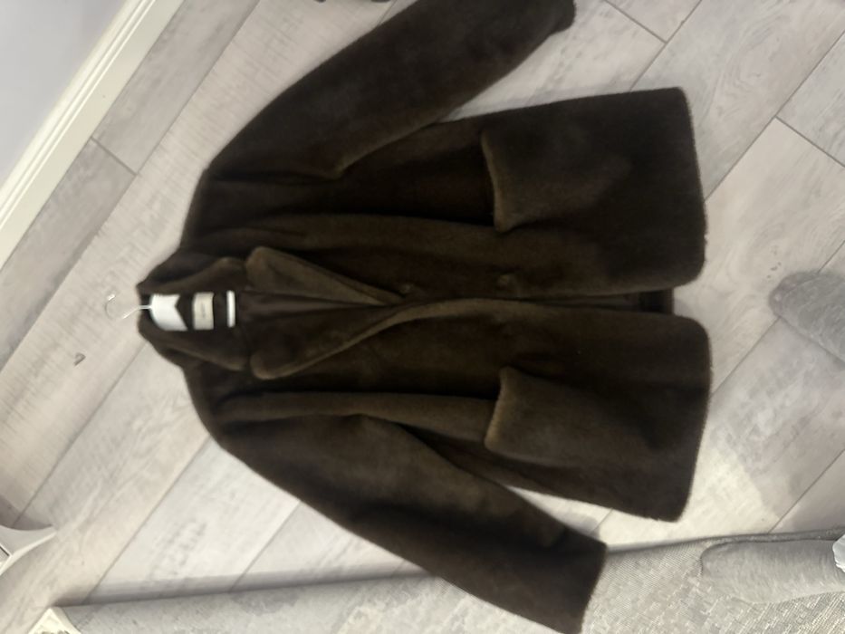 Продам …………………..