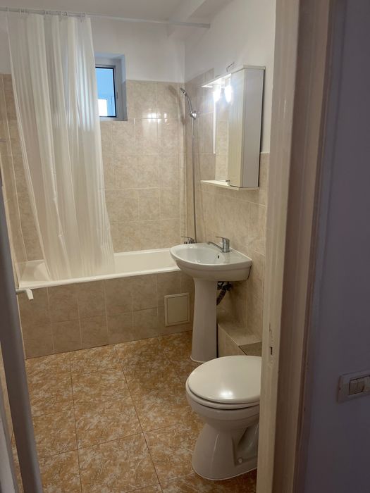 Apartament (chirie sau vânzare)