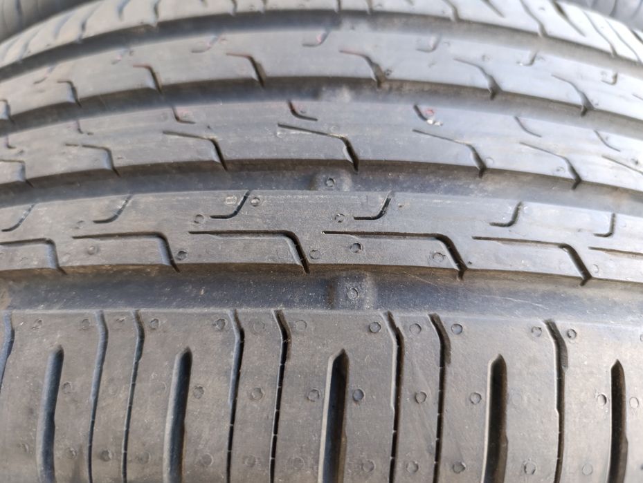 Нови гуми Continental 215/60/17 Eco contact 6