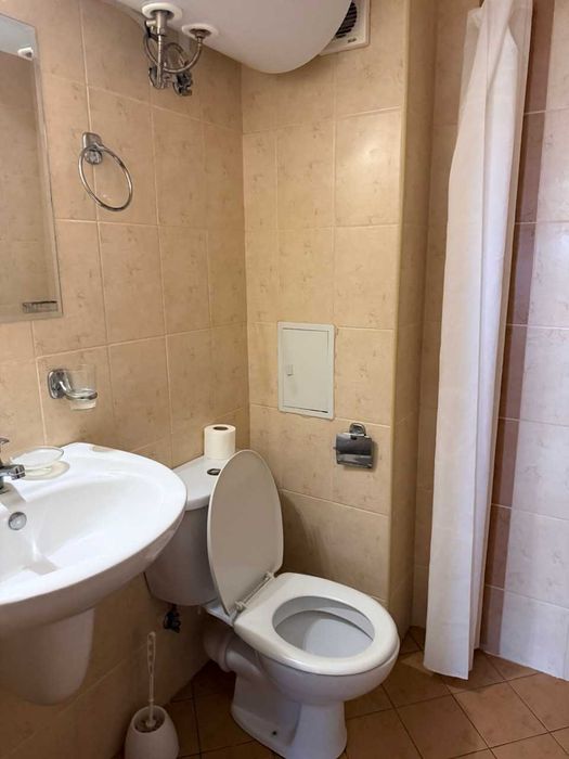 Стилен тристаен апартамент с панорамна гледка в Банско