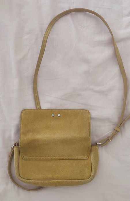 Чанти от естествен велур