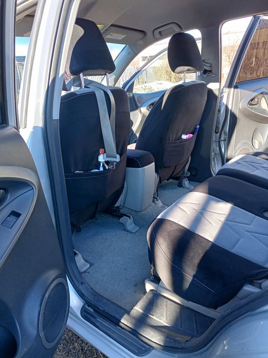 Тойота Рав 4 автомат