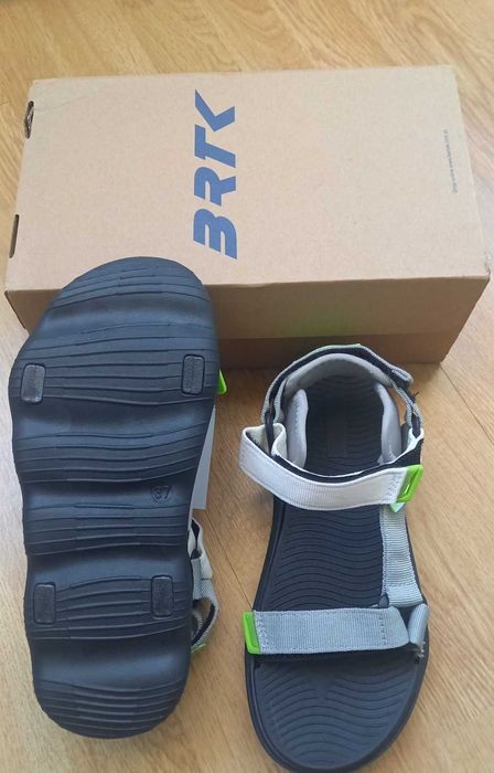 Sandale Bartek marimea 37