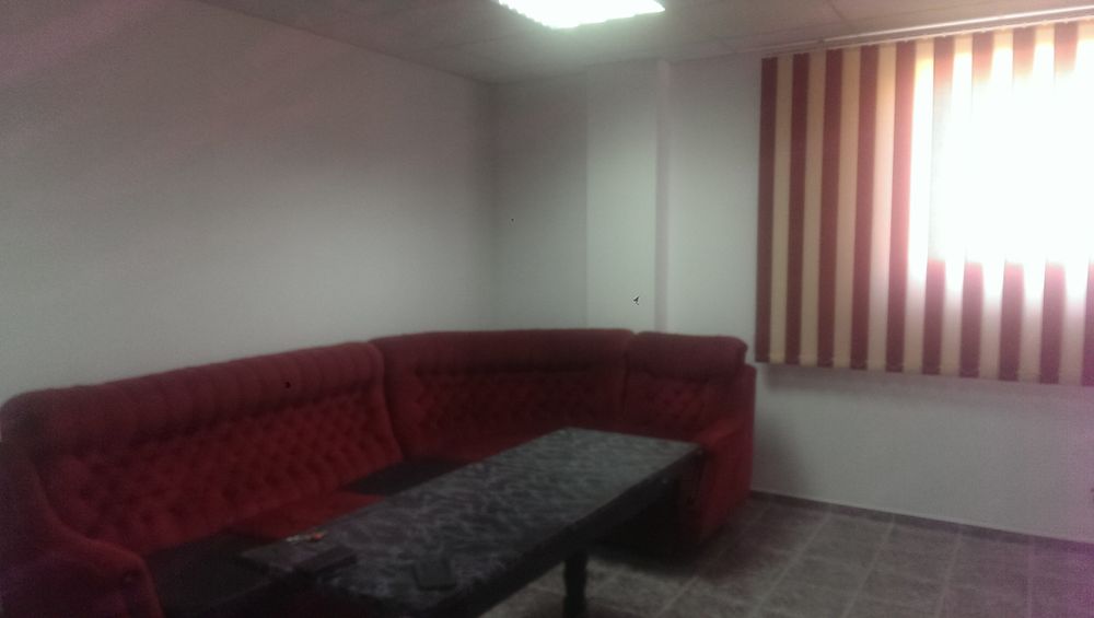 Дава се под наем Офис в Стара Загора, Център - 88 кв.м за 255 € - Снимка #1