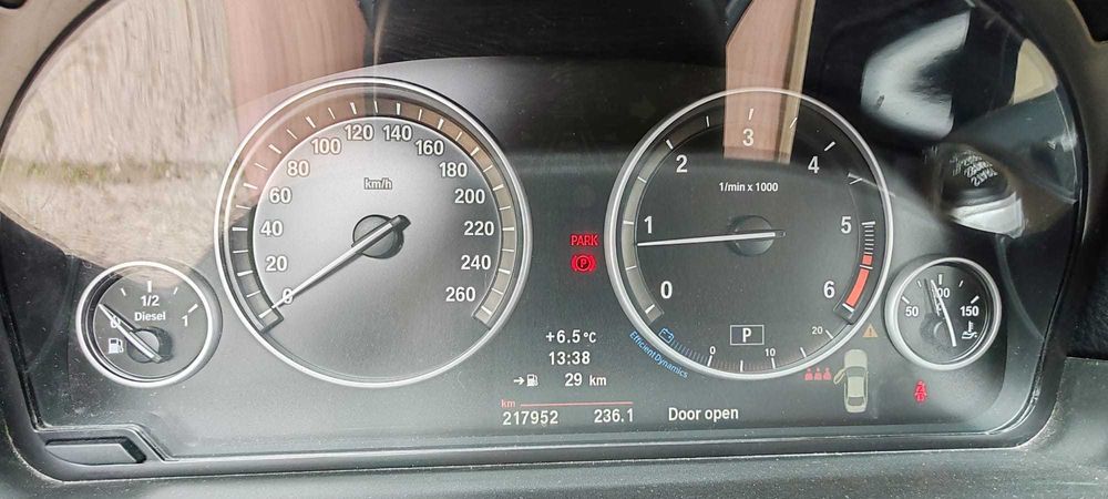 BMW Seria 5 F10 520D, distributie recent schimbata, acte la zi.