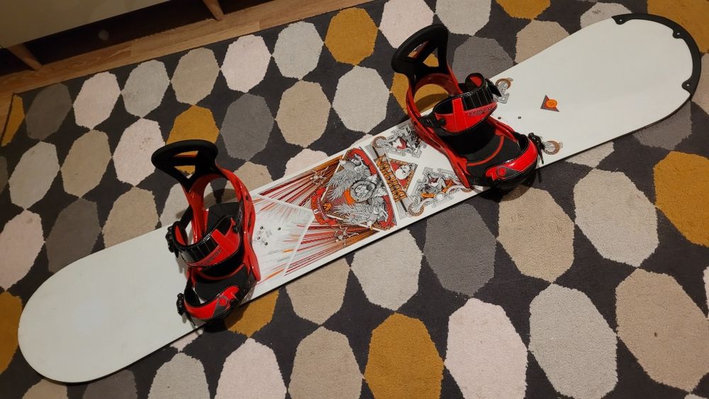Placa snowboard Burton 157 cu legături Burton Custom