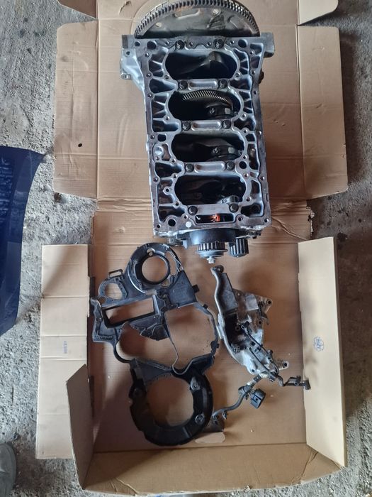 Vibrochen pistoane biele  VOLVO T23