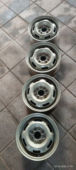 Продам диски R13 на ваз