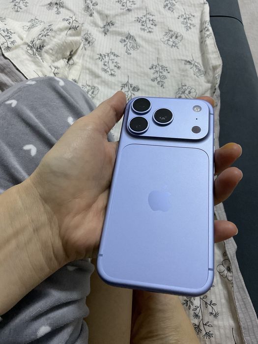 Iphone 18 pro 256 GB синий