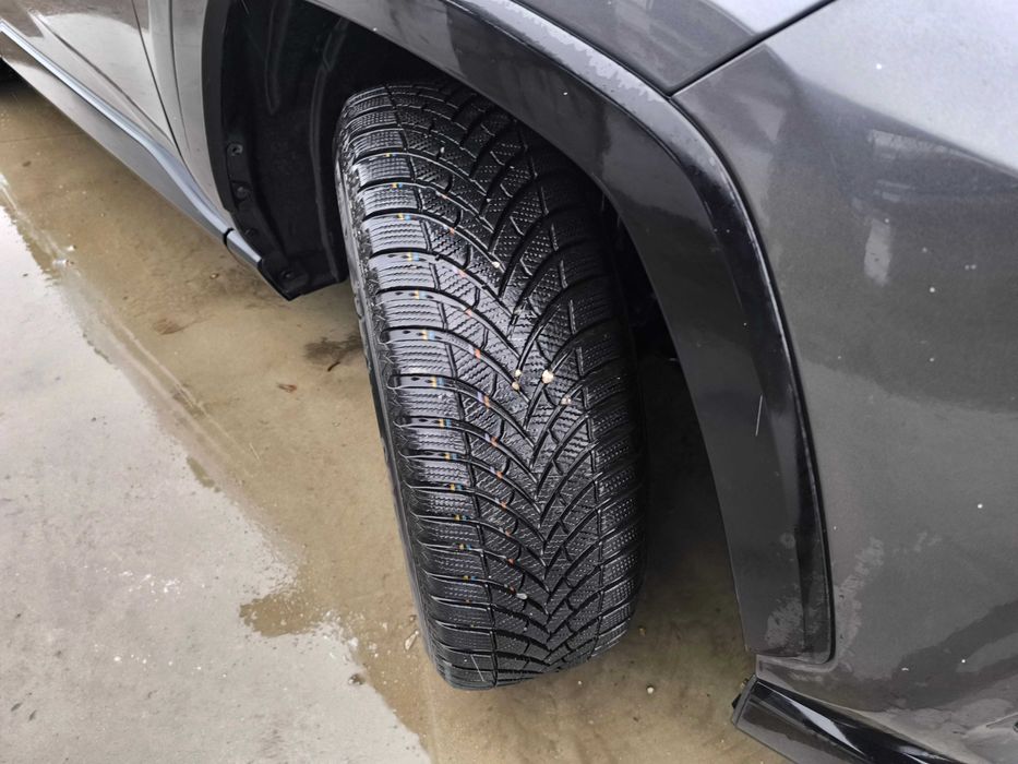 Toyota RAV4 Toyota RAV4 Plug-in Hubrid PHEV 4x4 STYLE Bi-Tone