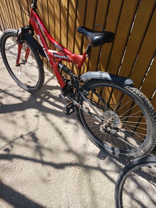 Vând bicicleta 26"