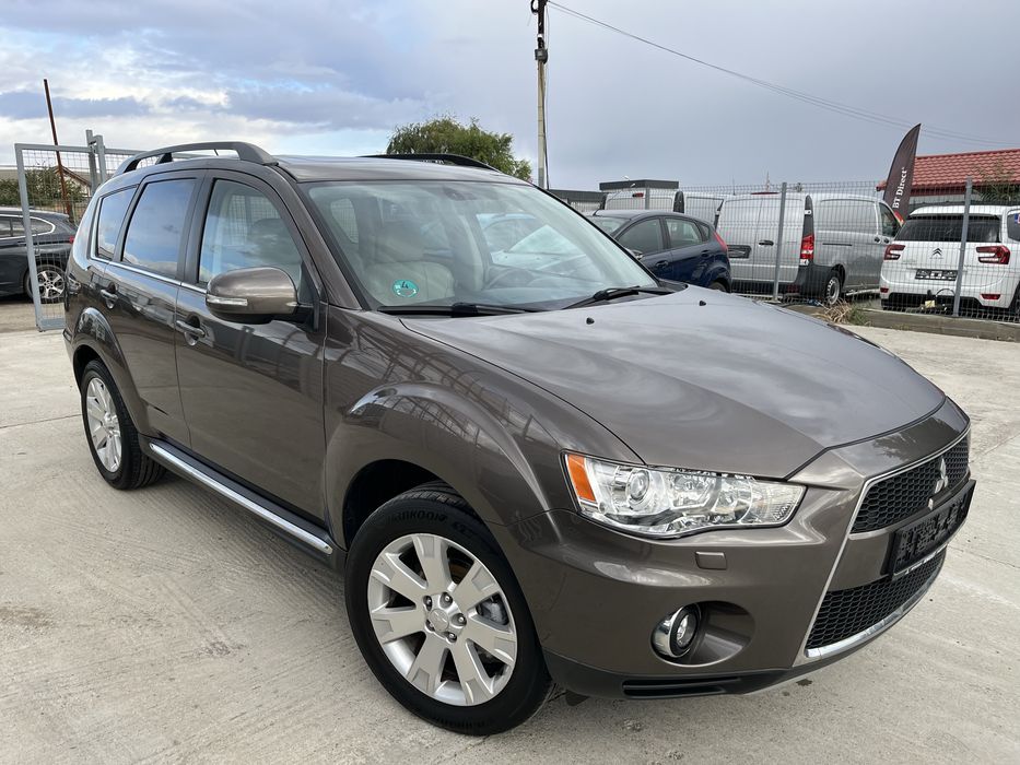 MITSUBISHI Outlander 2011 — imagine 2