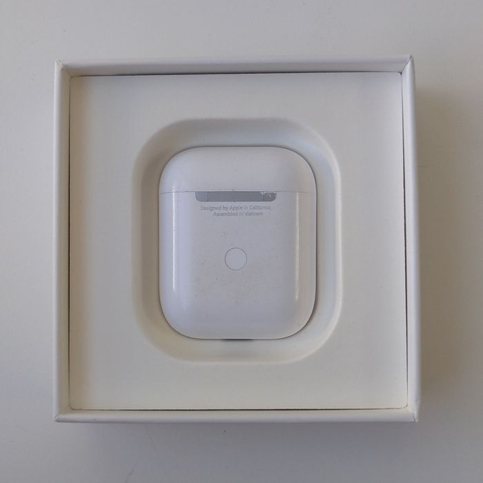 продам airpods 2