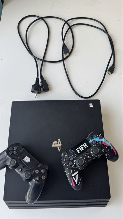 Плейстейшэн PS 4 pro игровой