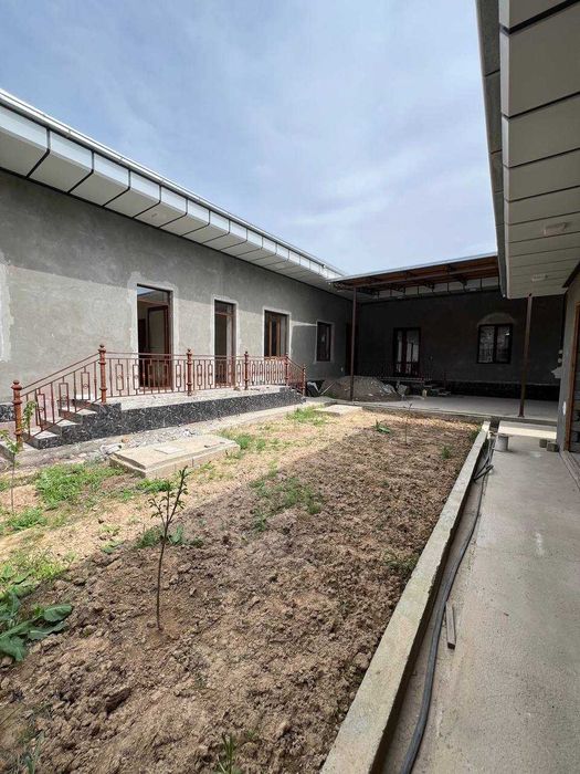 Участка 5 соток 5ком Уч кахрамон Хожи ота 7км от поста Ип можно Срочно