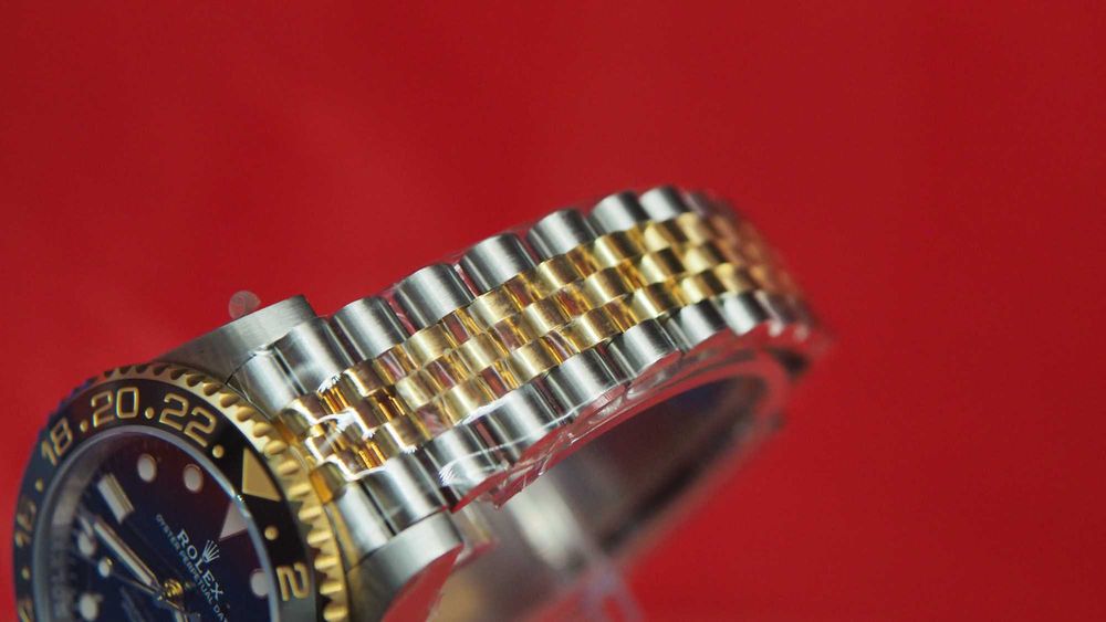 Допълнително позлатяван и модифициран Rolex GMT