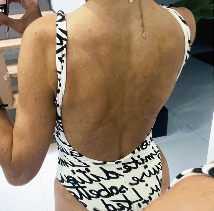 Elisabeta Franchi -costum de baie