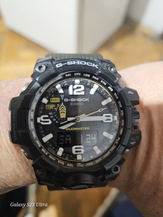 ПродавамCasio GWG-1000-1A3ER