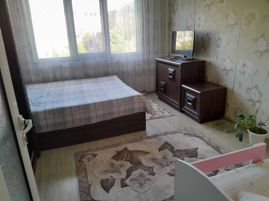 Дава се под наем Двустаен апартамент в Сливен, Българка - 60 кв.м за 360 € - Снимка #4