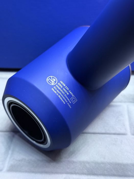 Dyson Supersonic Albastru / Rose Gold + Travel Box (UK plug)