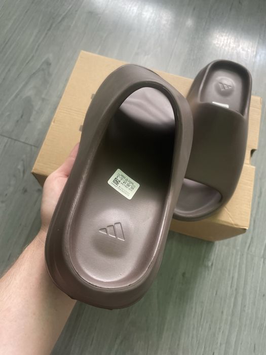 Yeezy Slides Maro