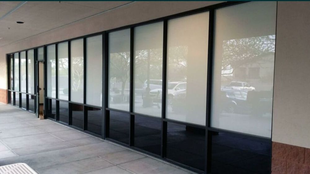 Тонировка окон перегородки