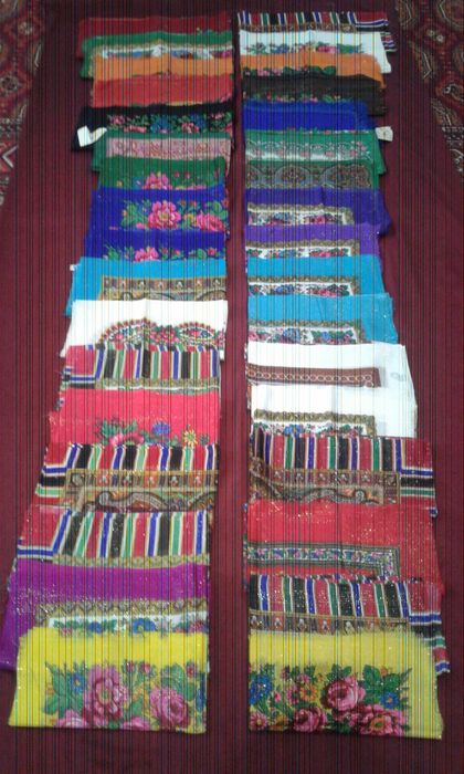 Разные качественные платки