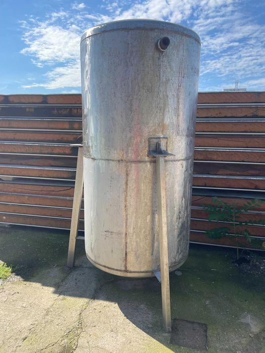 Съд неръждавейка за течности