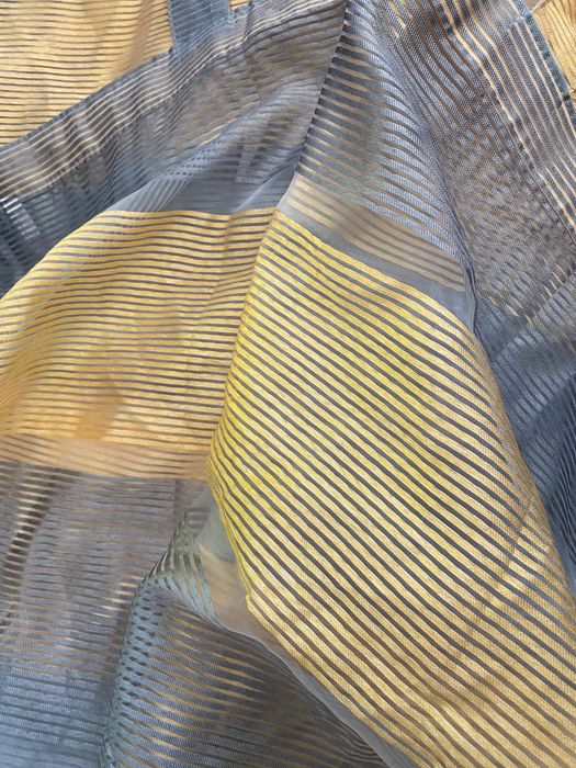 Завеси плътни немски