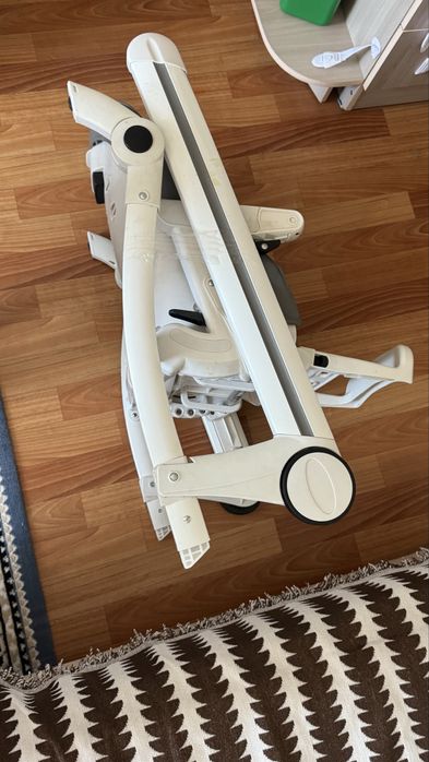 Продам детский стул для кормления